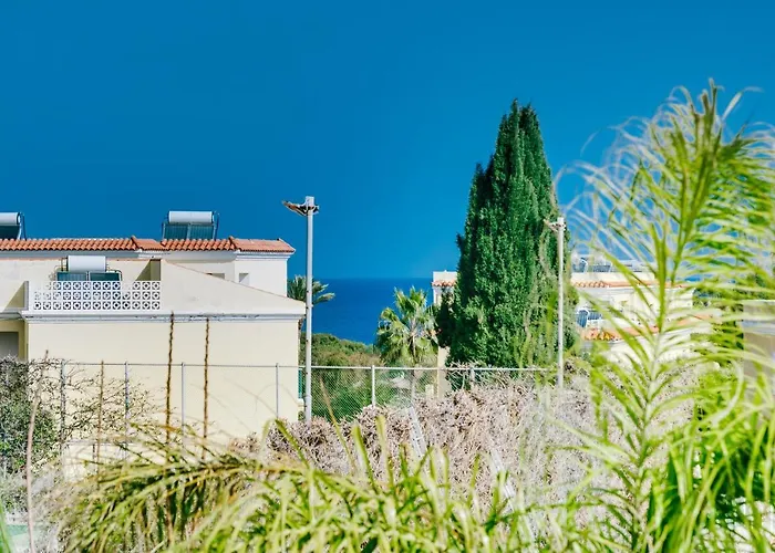 Abbie Vila Paralimni